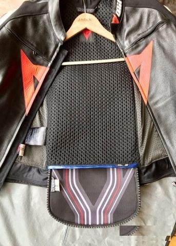 Кож куртка dainese g2