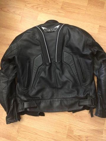Продаю куртку Streetfighter FTR-1