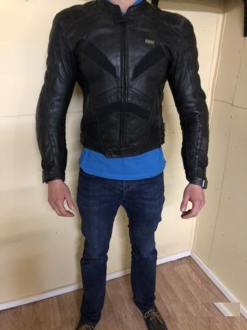Кожаная мотокуртка IXS Швейцария (50)