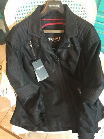 Мото куртка женская Triumph
