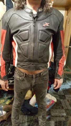 Продам мотокуртку ixs