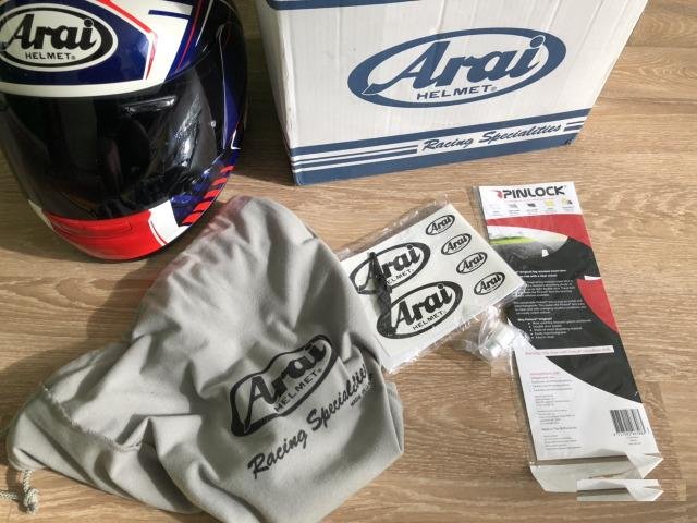 Arai rx7 gp размер M