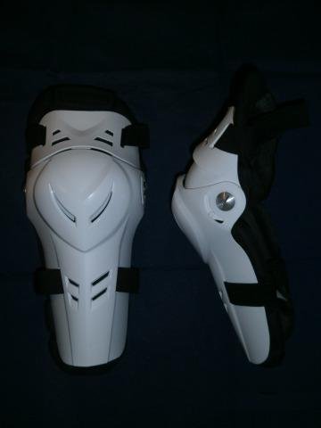Наколенники детские шарнирные Polisport Devil-Knee
