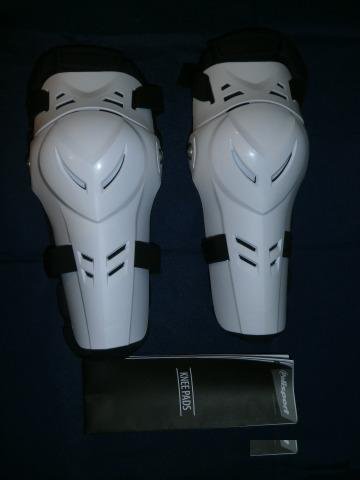 Наколенники детские шарнирные Polisport Devil-Knee