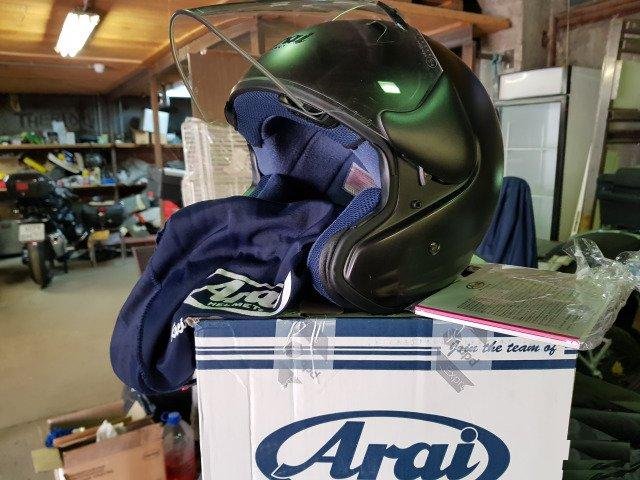 Arai мотошлем XL