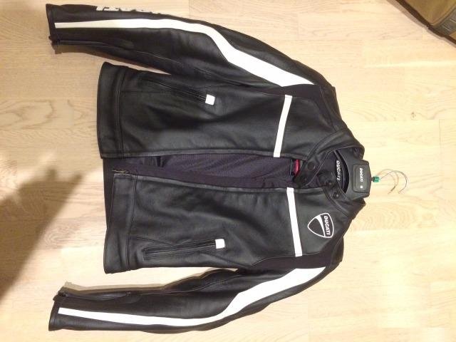 Куртка Ducati Dainese G Twin Pelle Lady 40 размер