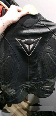 Мотокуртка кож. Dainese, цвет черн. разм. 50
