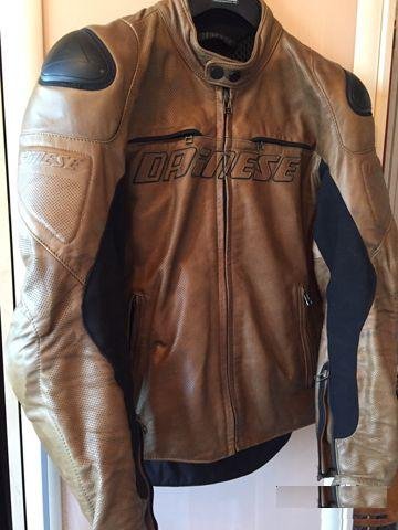 Мотокуртка Dainese
