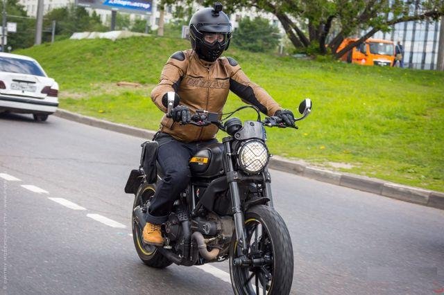 Мотокуртка Dainese