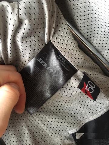 Куртка Dainese кожаная 50
