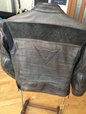 Куртка Dainese кожаная 50