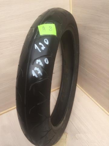 8) Bridgestone Battlax BT012F 120/70/17 TireMoto