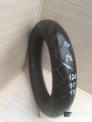 173) Metzeler Marathon ME 880 120/70/17 TireMoto