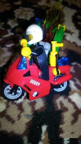 Lego City 60000 Пожарный на мотоцикле