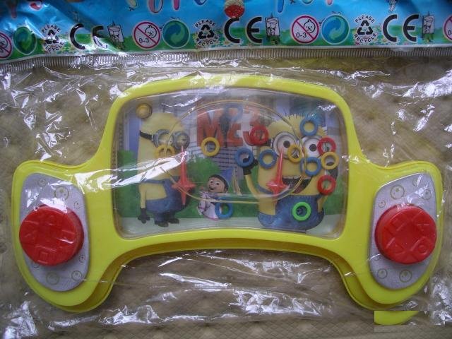4 Бионикла и Бэтмен-мотоцикл.Игра Toys с колечками