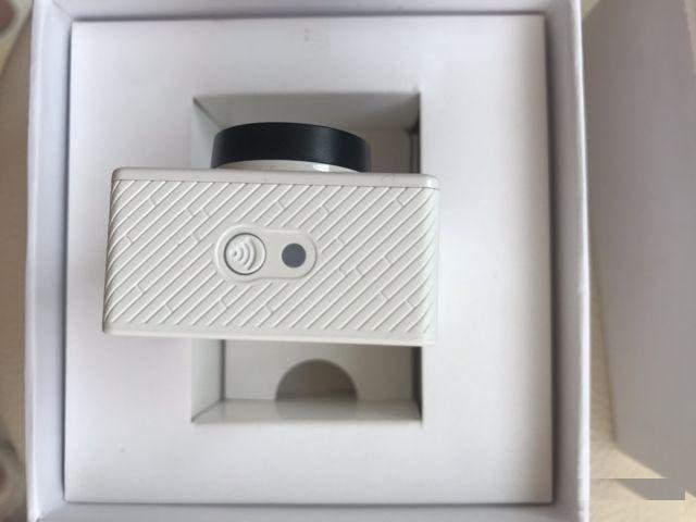 Экшн-Камера Xiaomi YI Basic Edition White