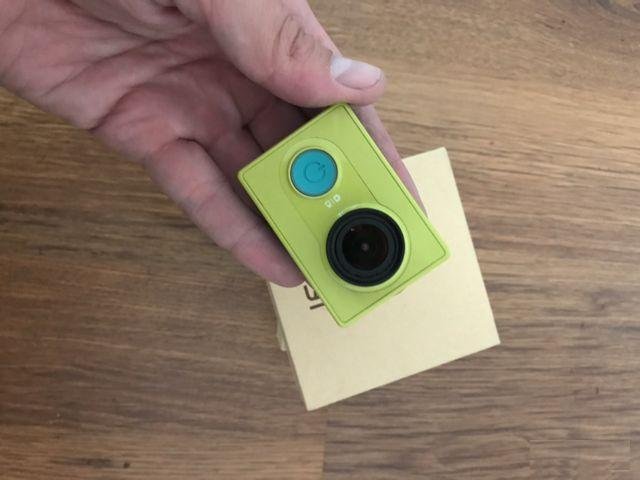 Экшн камера Xiaomi Yi
