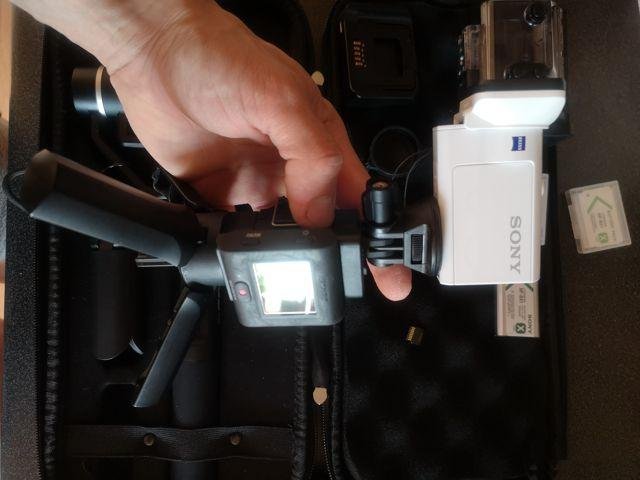 Камера Sony HDR-AS300 R +Аксессуары и Стабилизатор
