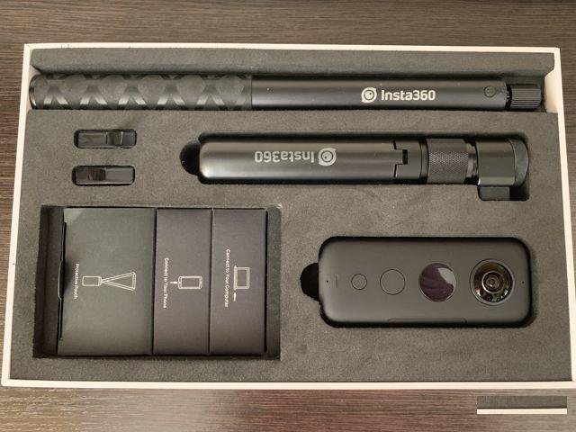 Экшн-камера Insta360 one X