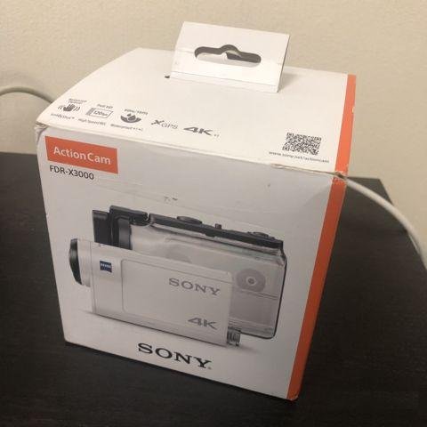 Sony FDR-X3000 4K Экшн камера с аксессуарами