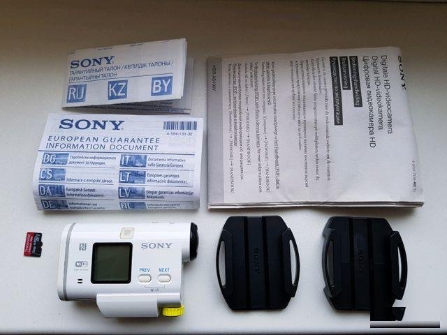 Экшн-камера Sony HDR-AS100V