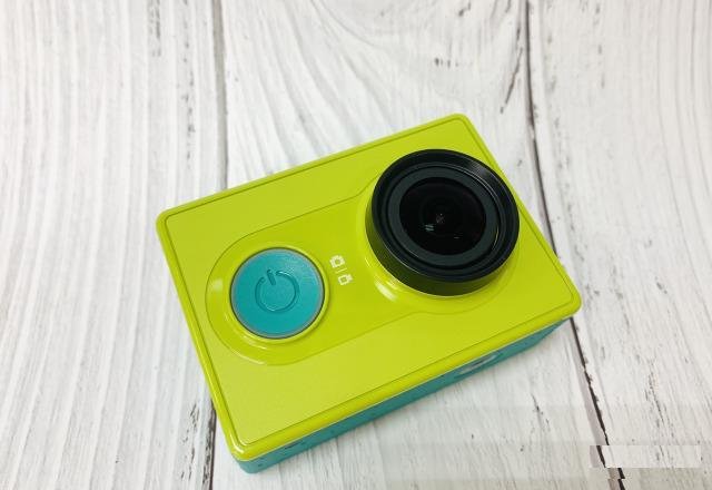 Экшн-камера Xiaomi Yi Action Camera Basic Edition