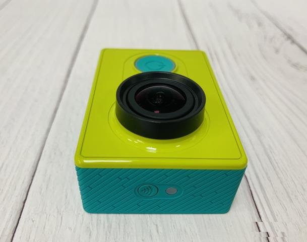 Экшн-камера Xiaomi Yi Action Camera Basic Edition