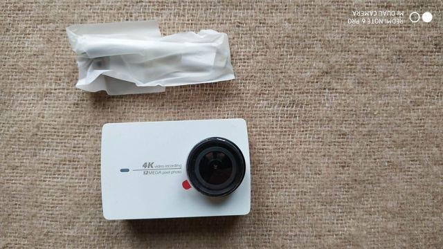 Экшн камера Xiaomi Yi 4k