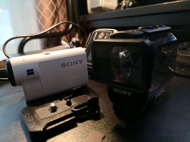 Экшн камера Sony HDR-AS300