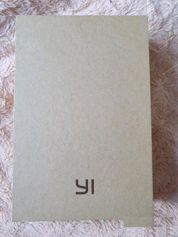 Экшн камера Xiaomi YI