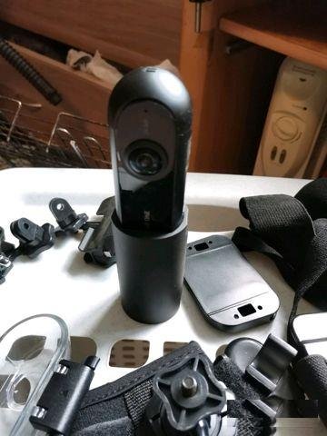 3d action камера Insta360 One (+доп. аксессуары)