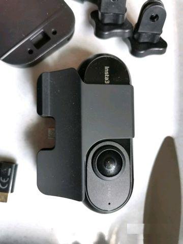 3d action камера Insta360 One (+доп. аксессуары)