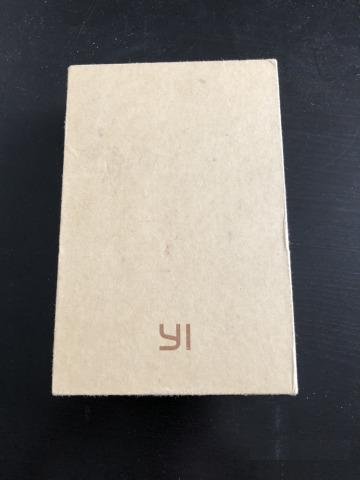 Экшн камера Xiaomi Yi, selfie stick, карта памяти