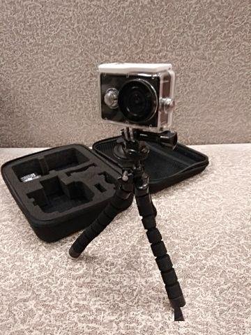 Экшн камера xiaomi YI