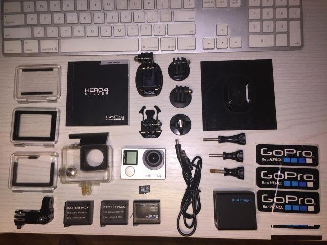 GoPro hero 4 Silver + аксессуары + 3 батареи + зу