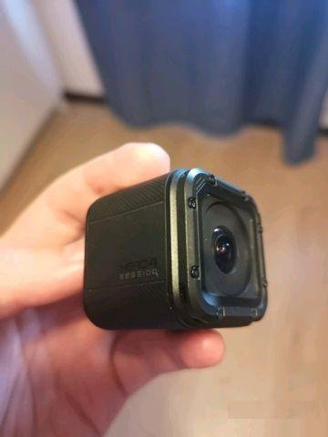 GoPro 4 Session с держателем