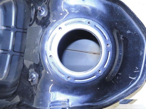 Топливный бак Yamaha FZ6S 2004-2005