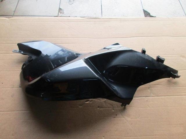 Облицовка бака левая BMW K40 K1300S 2013 год