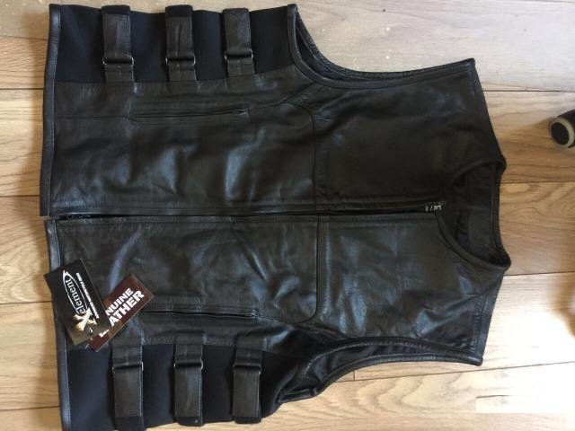 Жилет harley Xemelent