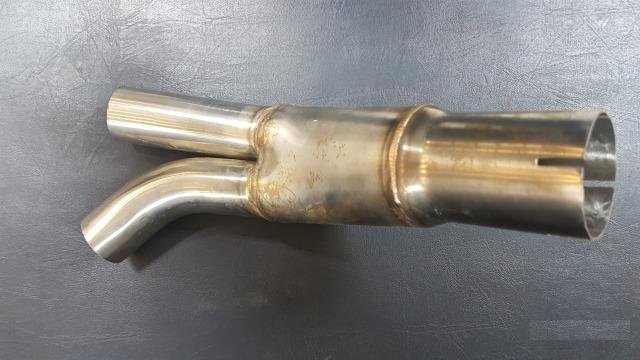 Приёмная труба глушителя для Yamaha R1 04-06