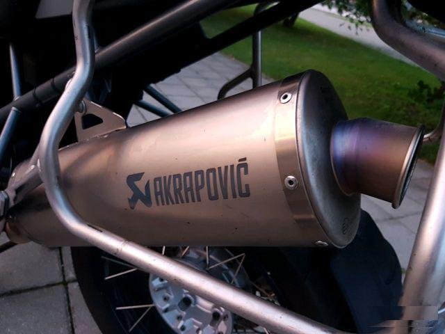 Глушитель Akrapovic для R1200GS GS BMW