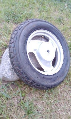 Новые шины 90/90 R10 на Honda Lead