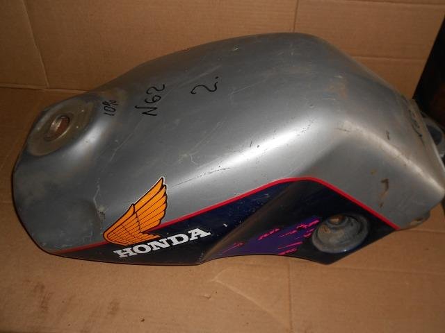 Бак, бензобак honda CBR400 N62