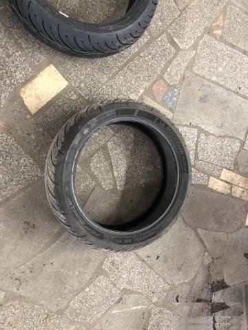 Michelin Pilot Road 4 GT