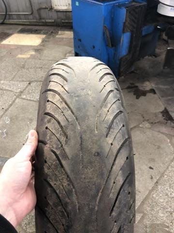 Michelin Pilot Road 4 GT