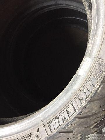 120 70 R17 michelin pilot