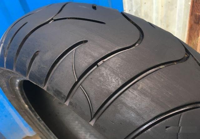 Bridgestone Battlax BT-020R 180-55-17