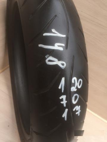 148) Dunlop Sportmax GPR-200F 120/70/17 TireMoto