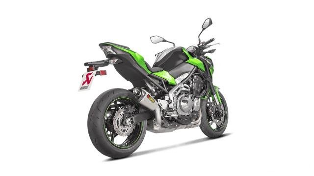 Глушитель Akrapovic для Kawasaki Z900 17-18