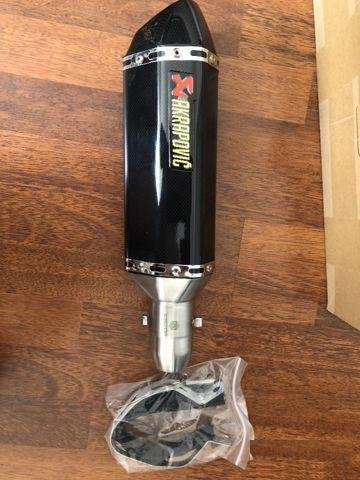 Глушитель Akrapovic